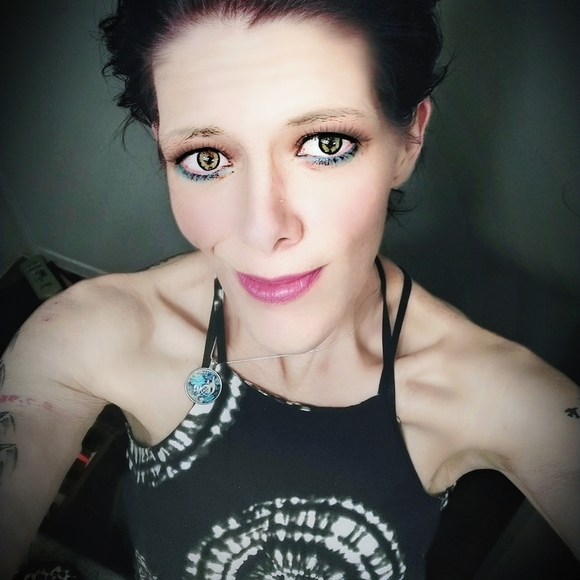 Meet your Posher, Ds - Picture 8 of 13